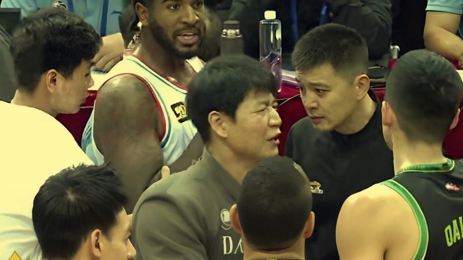 开云体育app-辽篮5分憾负又是3连败！小龙空砍23+5，赵继伟12+7+6，莫兰德两双